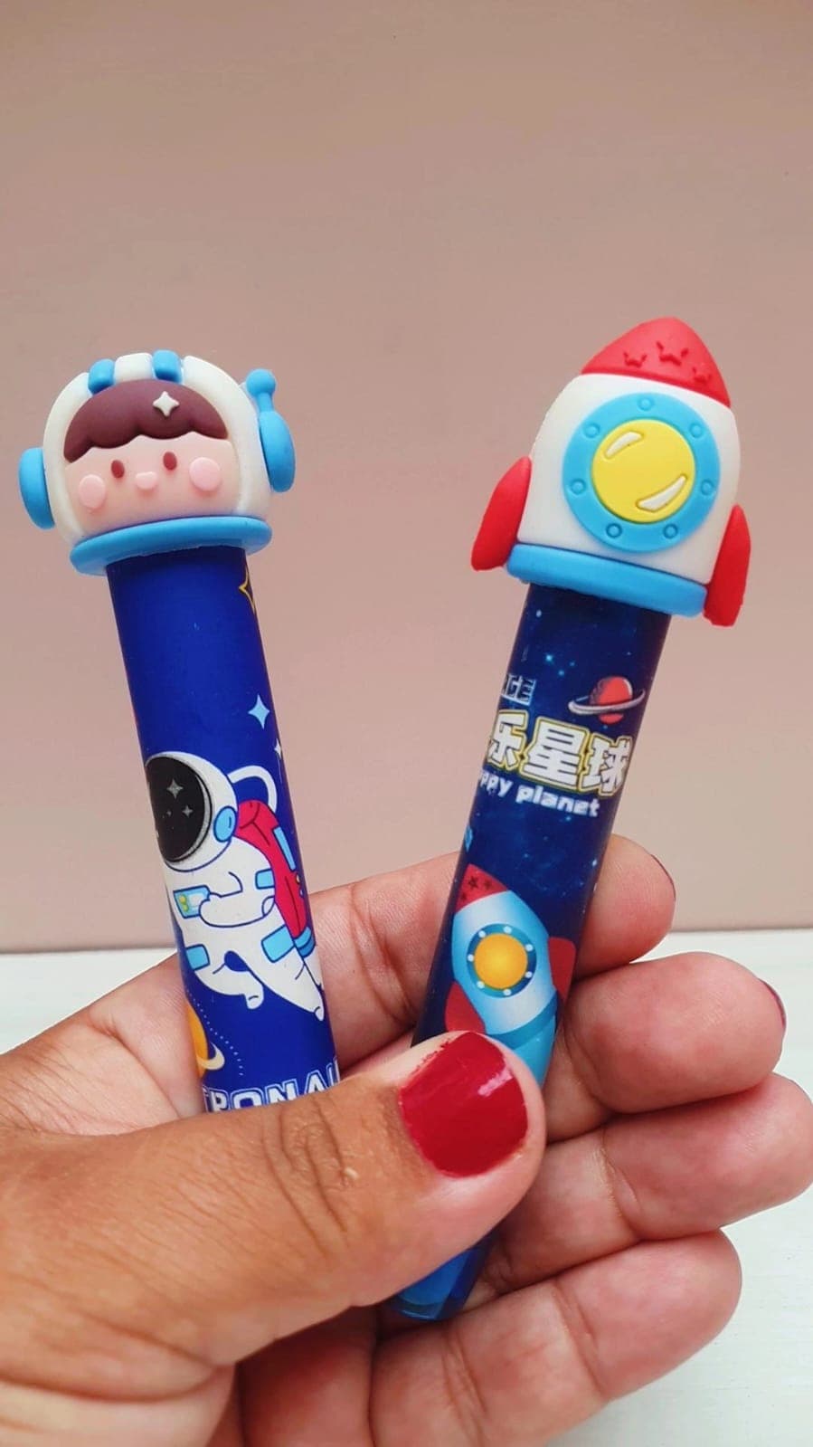 BORRACHA RETRÁTIL .:Astronauta
