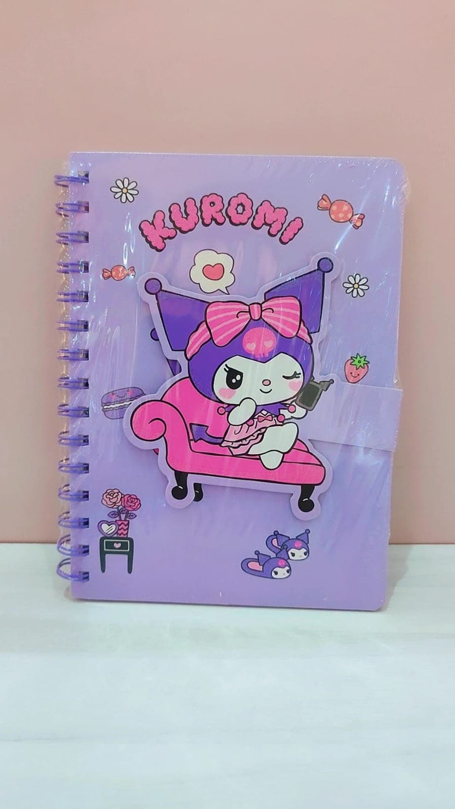 CADERNO ARAMADO .:Kuromi Luxo