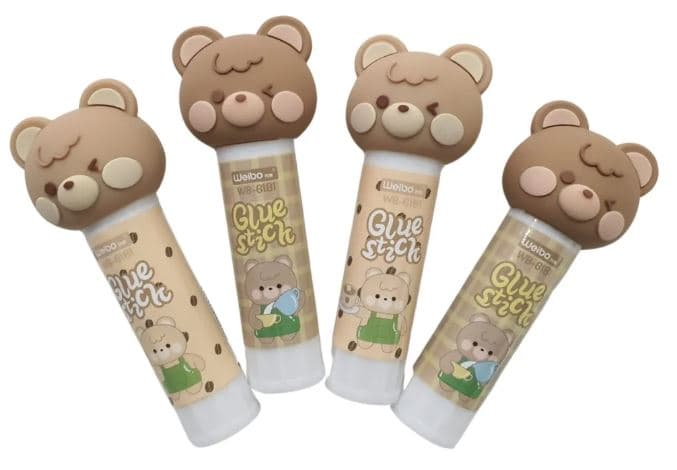 COLA BASTÃO Urso Marrom
