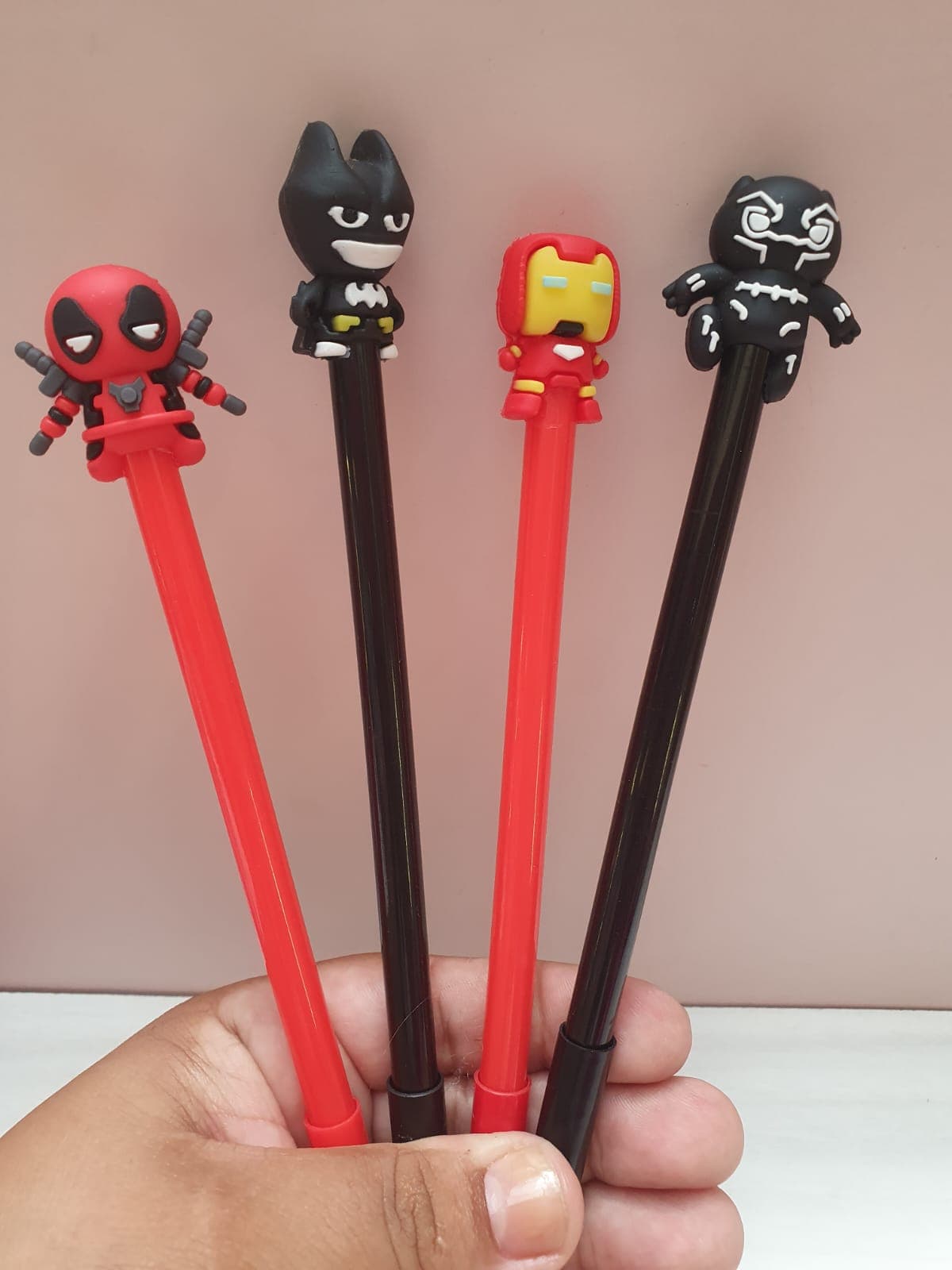 LÁPIS INFINITO .:Heróis Slim