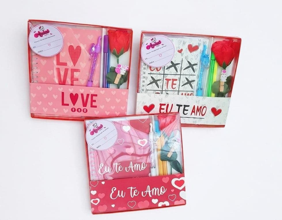 KIT ESCOLAR .:Namorados Caderneta Eu Te Amo Fun